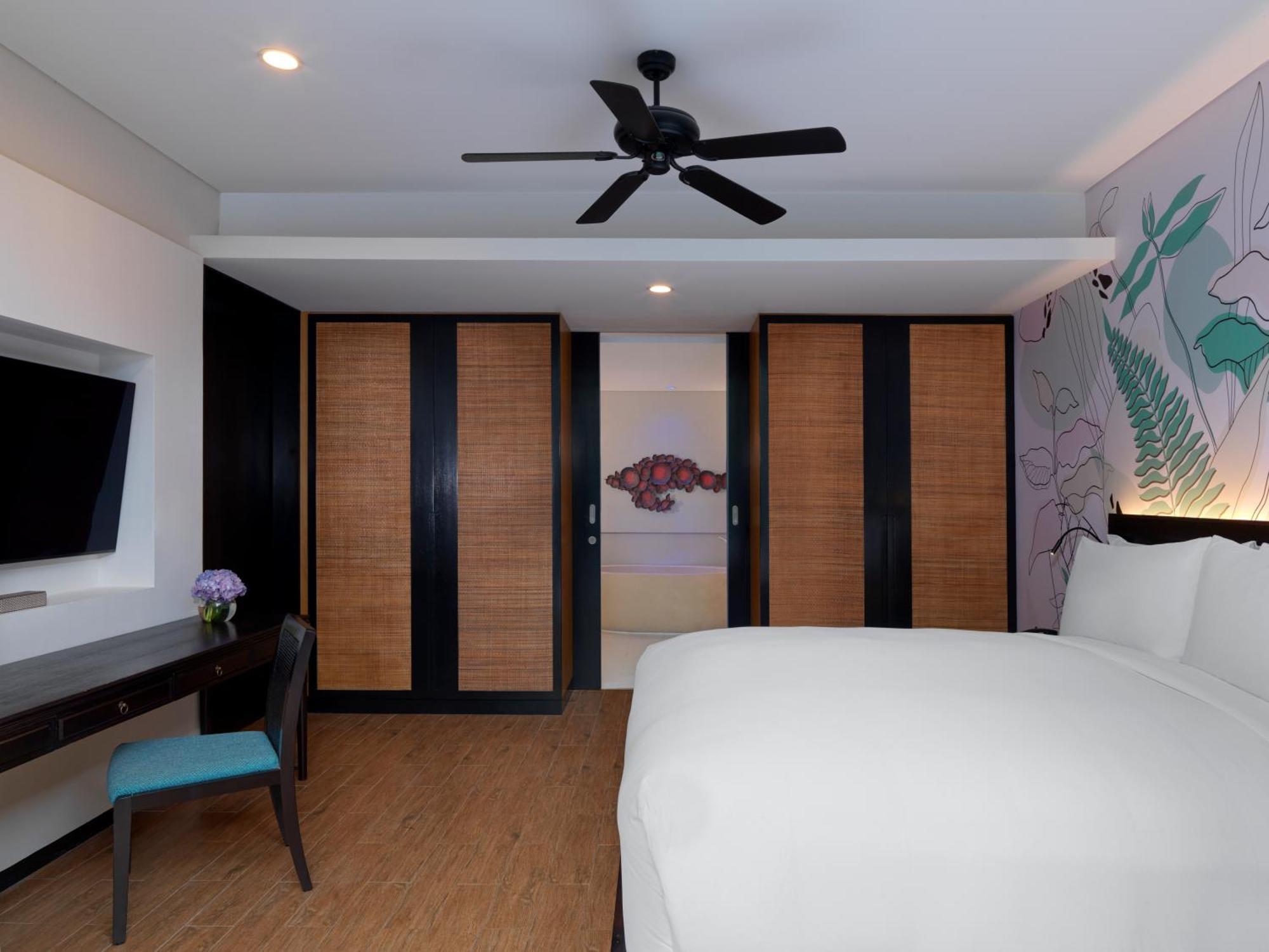 Avani Plus Mai Khao Phuket Suites Exterior photo