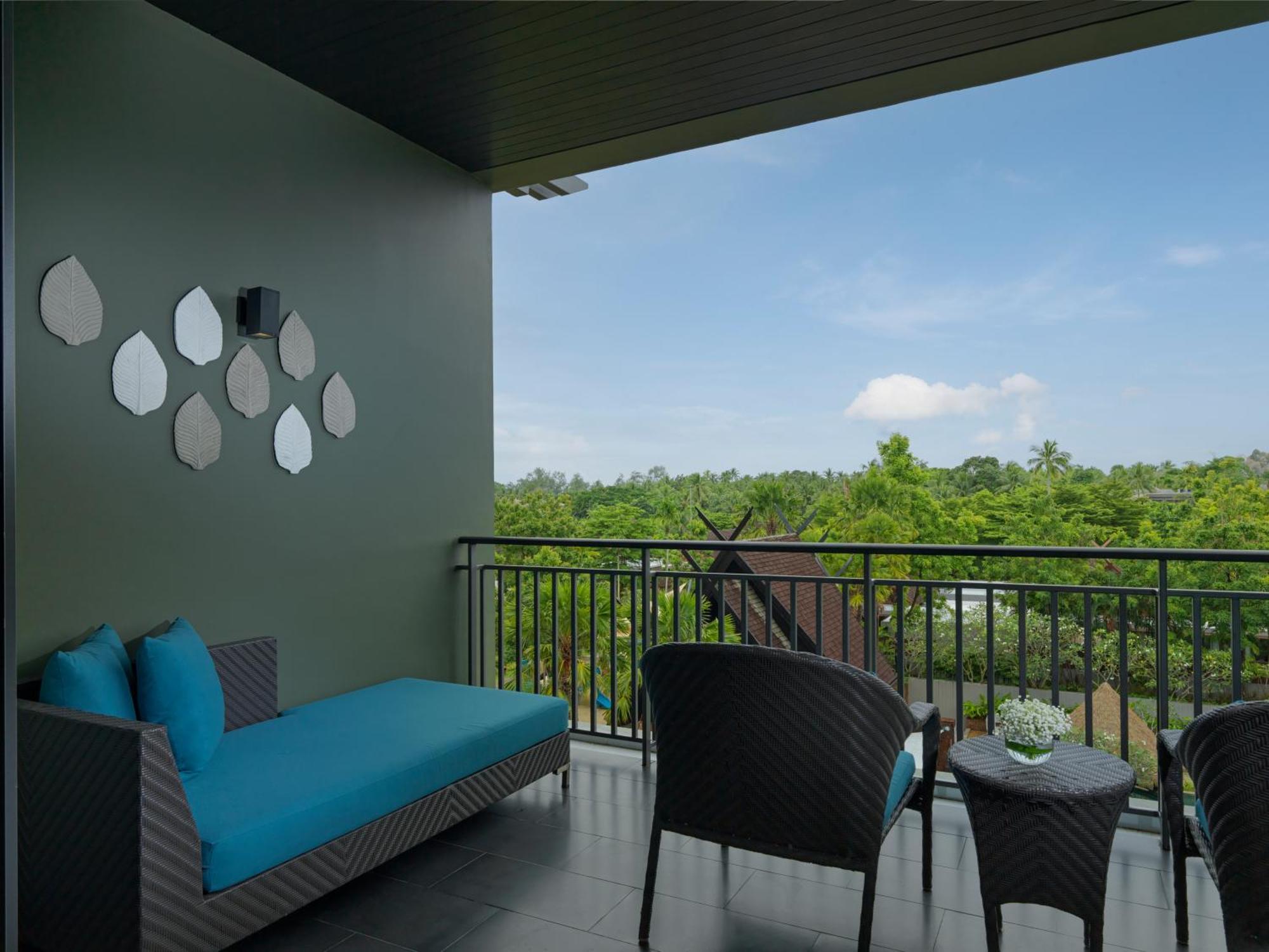 Avani Plus Mai Khao Phuket Suites Exterior photo